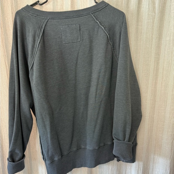 Aerie Gray Raglan Sweatshirt - Picture 4 of 4